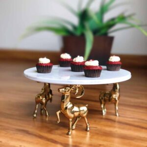 Capra Cake Stand