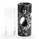 Nura Vase – Studio